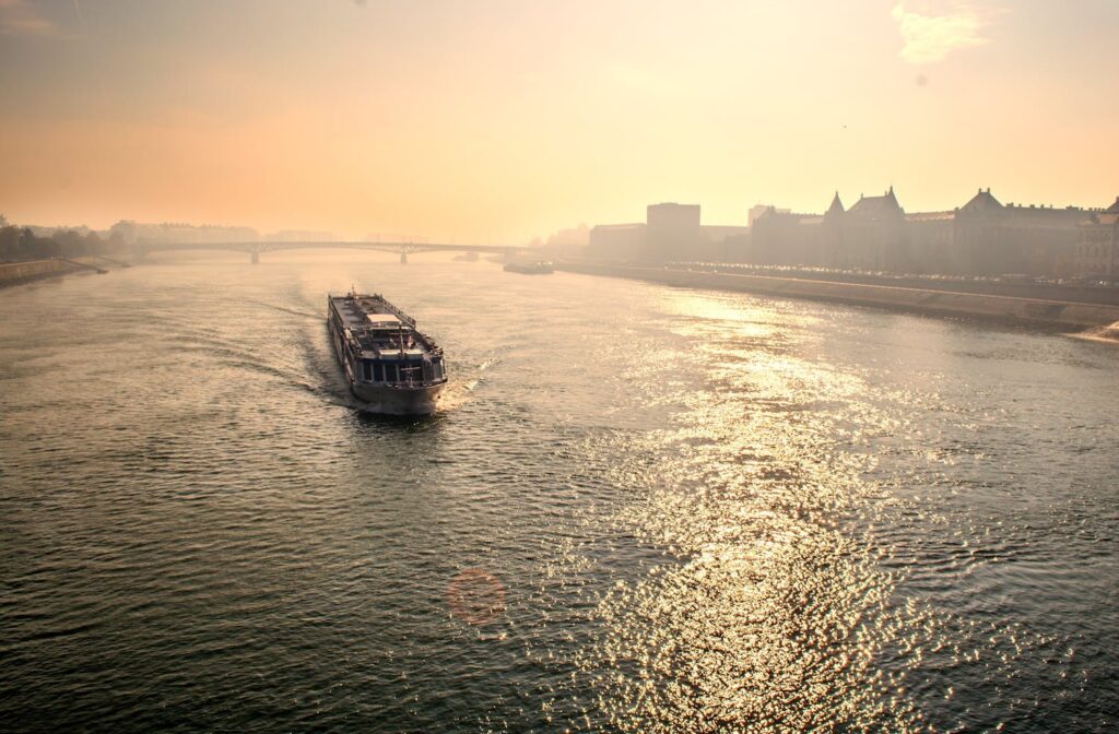 Image of the Danube river in Budapest at Golden Hour