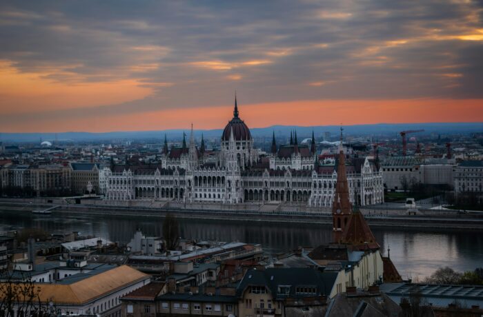 The Hungarian Guest Investor Programme (HRGV): Complete 2026 Guide