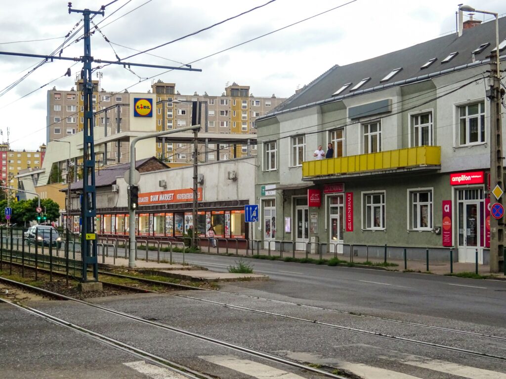 Hungary Permanent Residency for Investors: The 3-Year Path (2026)