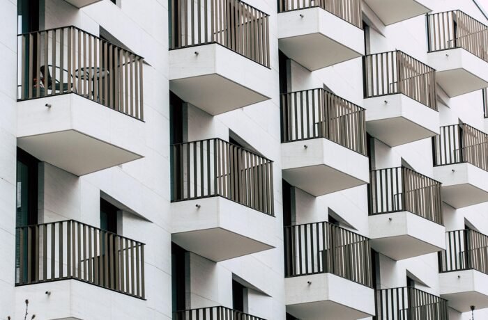 Buying Property in Hungary as a Foreigner: Rules, Permits, and Why It No Longer Grants Residency (2026)